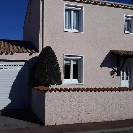 95m² Avec Jardin, Climatisation Et Wifi A - ⭐⭐⭐ Etoiles - Fr-1-503-126 Holiday home Balaruc-les-Bains